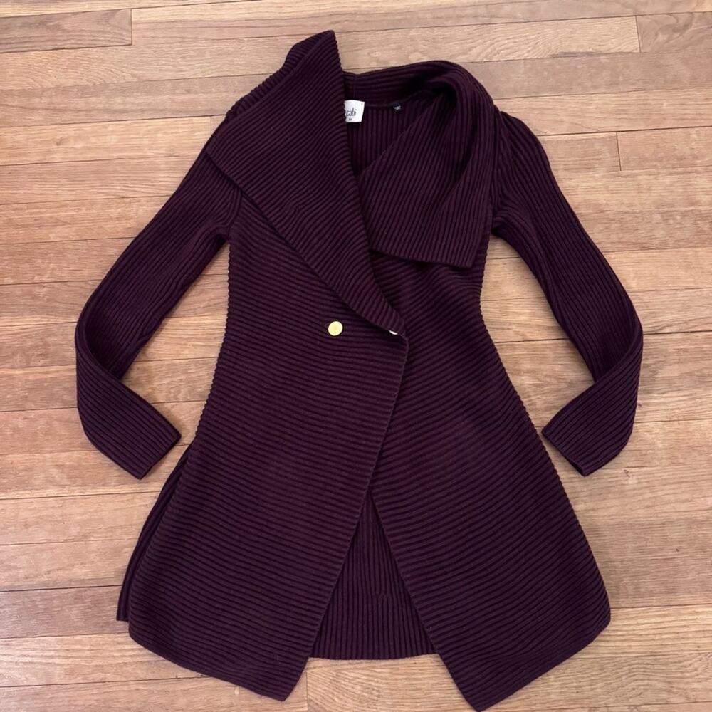 Cabi plum ribbed long sleeve cow neck tunic sweater size XS
b73